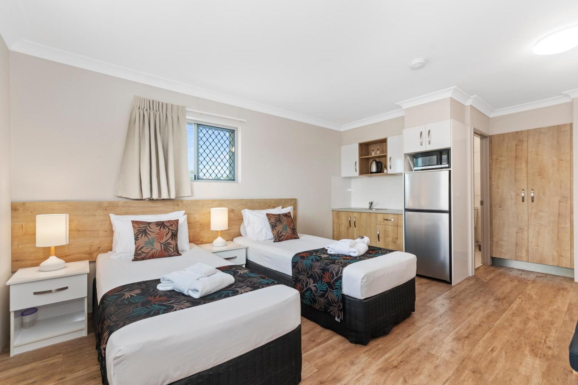 Castle Crest Motel Townsville Buitenkant foto